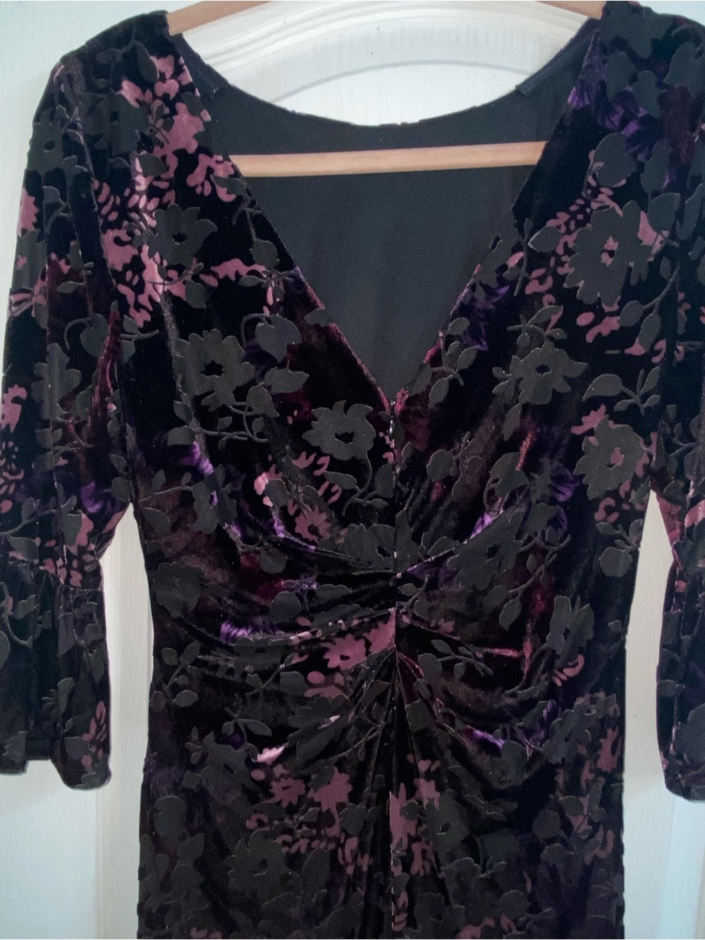 Adrianna Papell Floral Velvet Burnout Ruched Party Sheath Black Purple Dress 6 - Picture 13 of 16